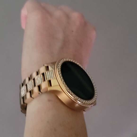 Fossil Smart Watch - Picture 8 of 9